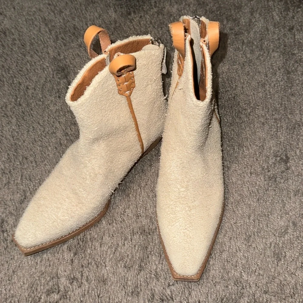 We the free ✌️ - Picture 4 of 10